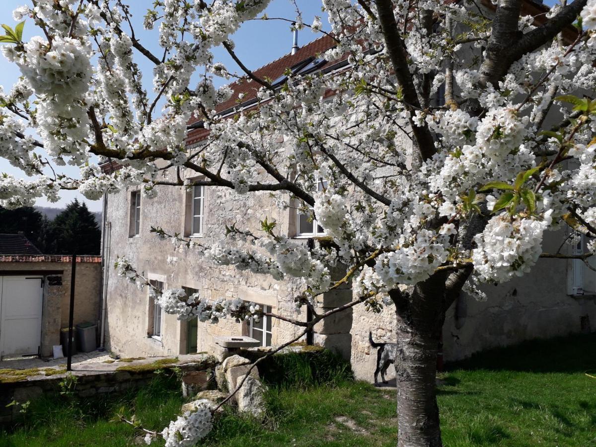 Bed and Breakfast Le Relais à Révillon Extérieur photo